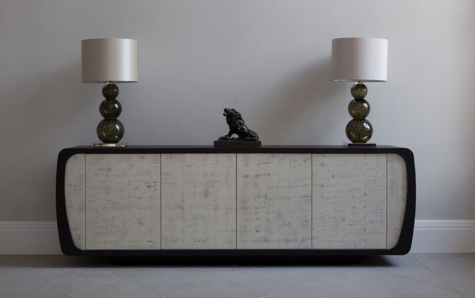 Gilding - The Truman Sideboard with white gold gilded doors and black lacquer casing