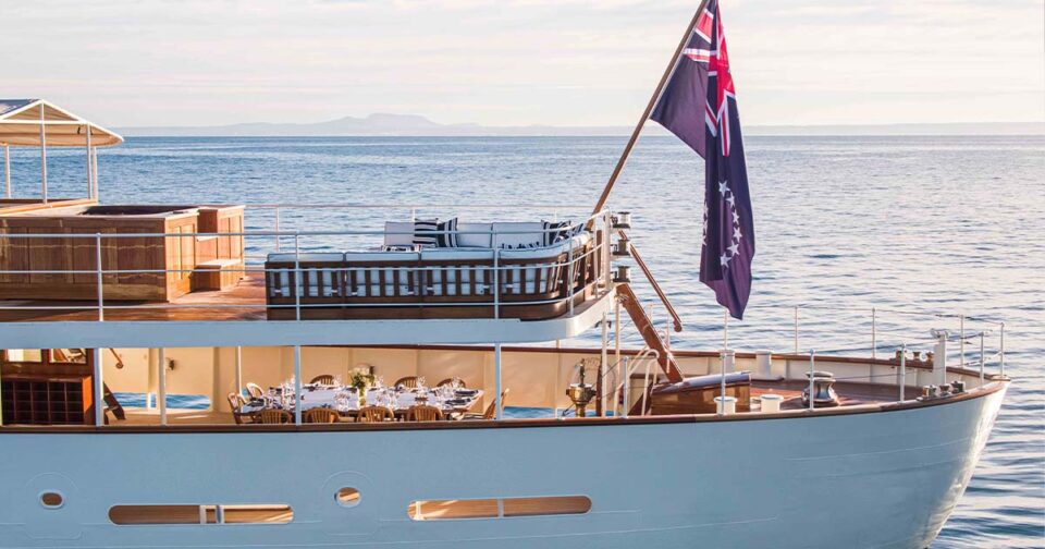 Magazine_Meta_LuxuryHouseTour_HistoricalSuperyacht_MuzaLab_DavidsonLondon