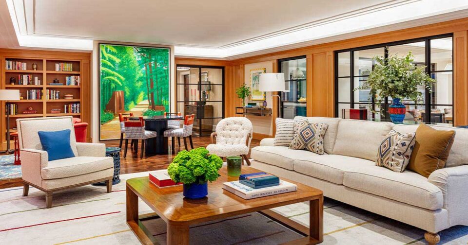 Luxury House Tour | A Vibrant Boston Townhouse. Interior Design by Scott Sanders. Photography by Sargent Photo.